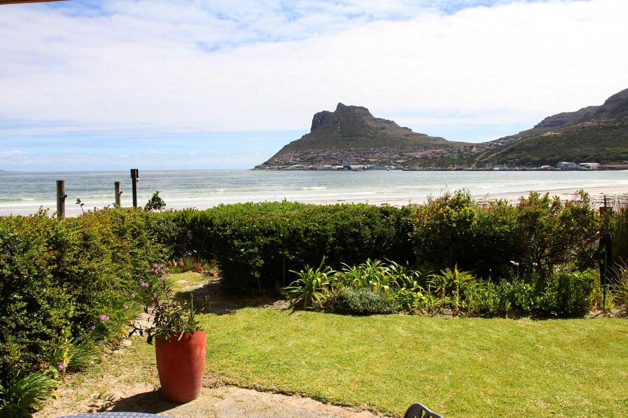 On The Beach Hout Bay Extérieur photo